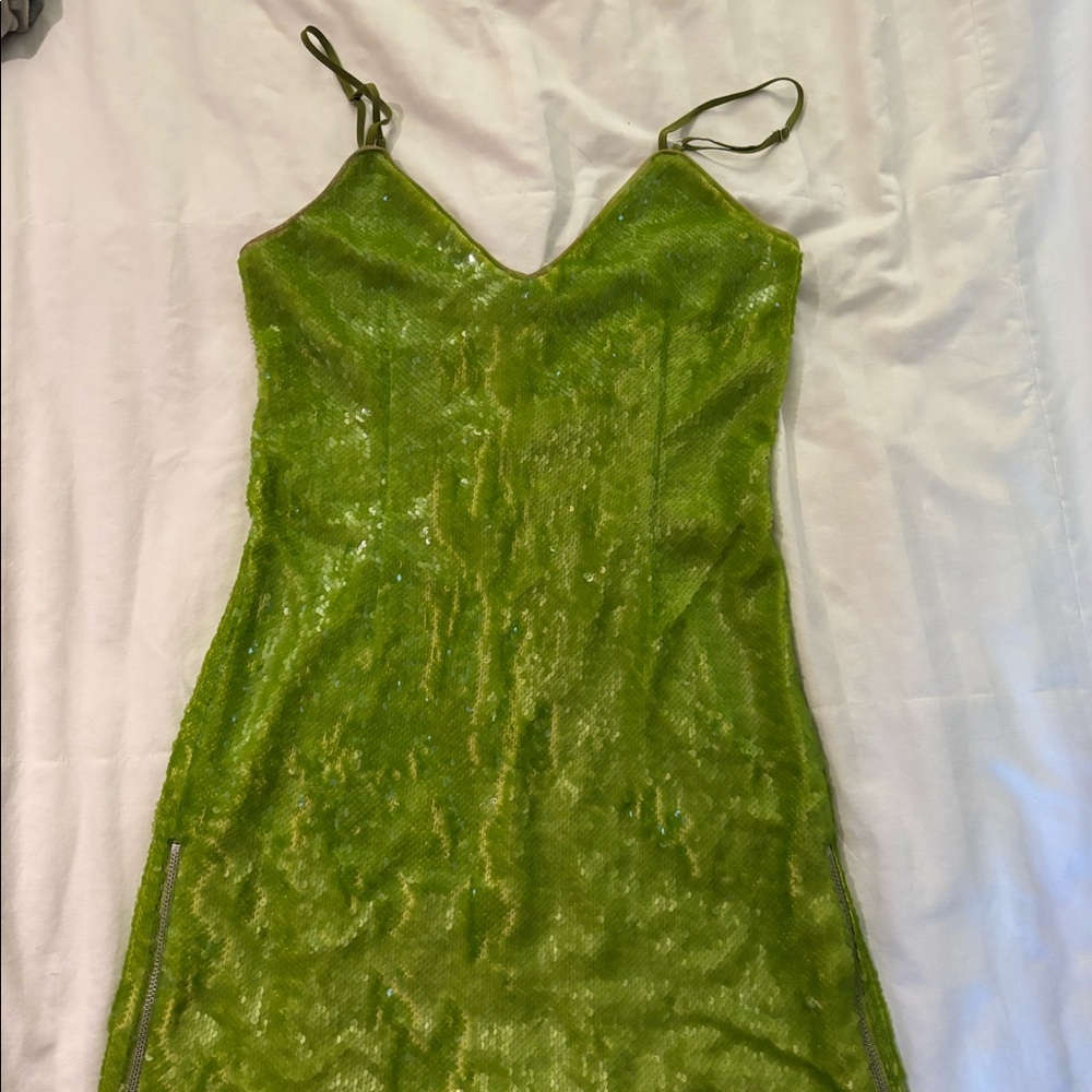 nbd size s apple martini sequin side zip minidress - Picture 8 of 10